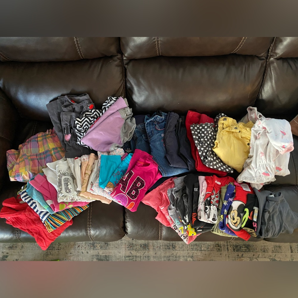 4T lot of mixed girls clothes